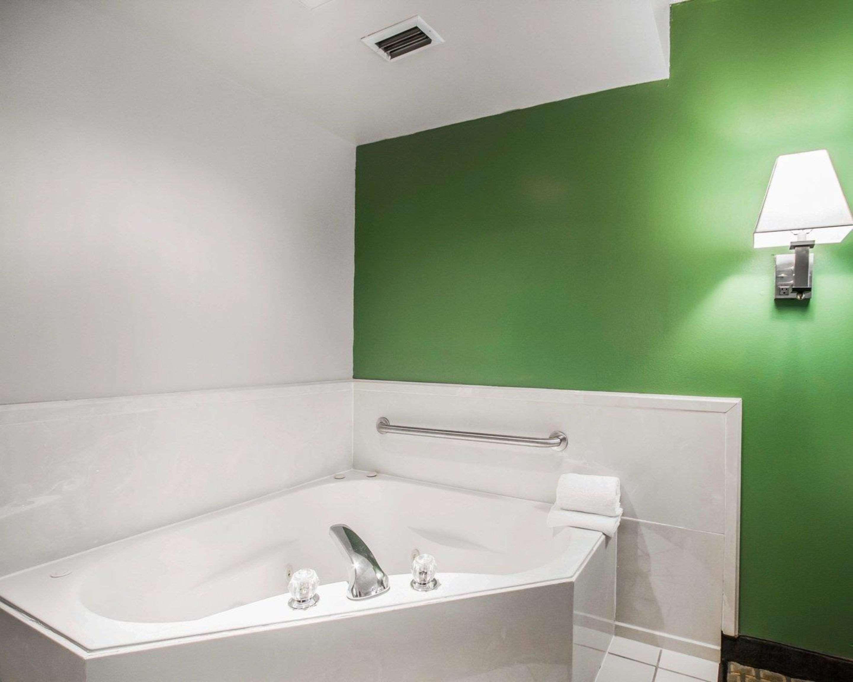 Quality Inn Foley Esterno foto