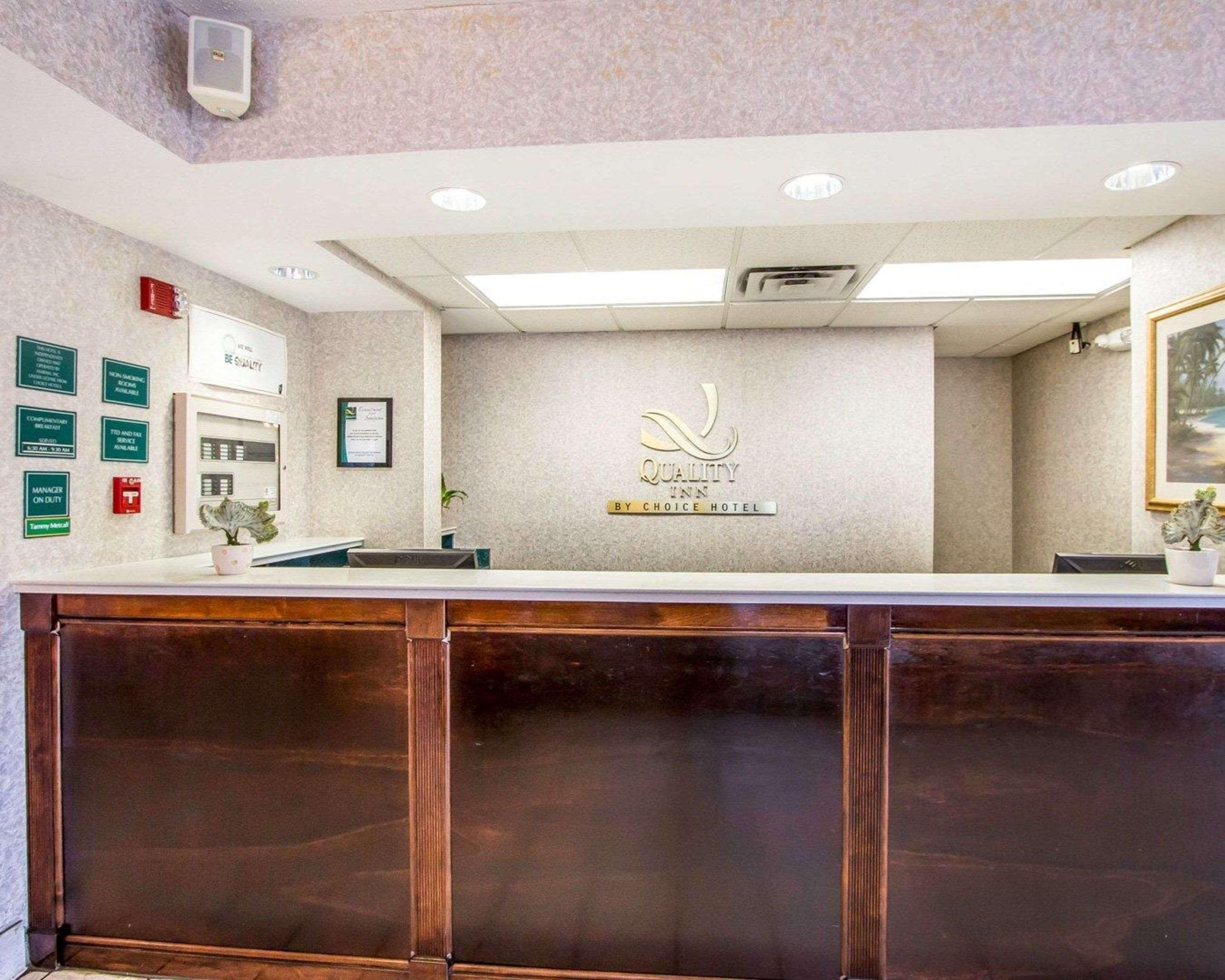 Quality Inn Foley Esterno foto