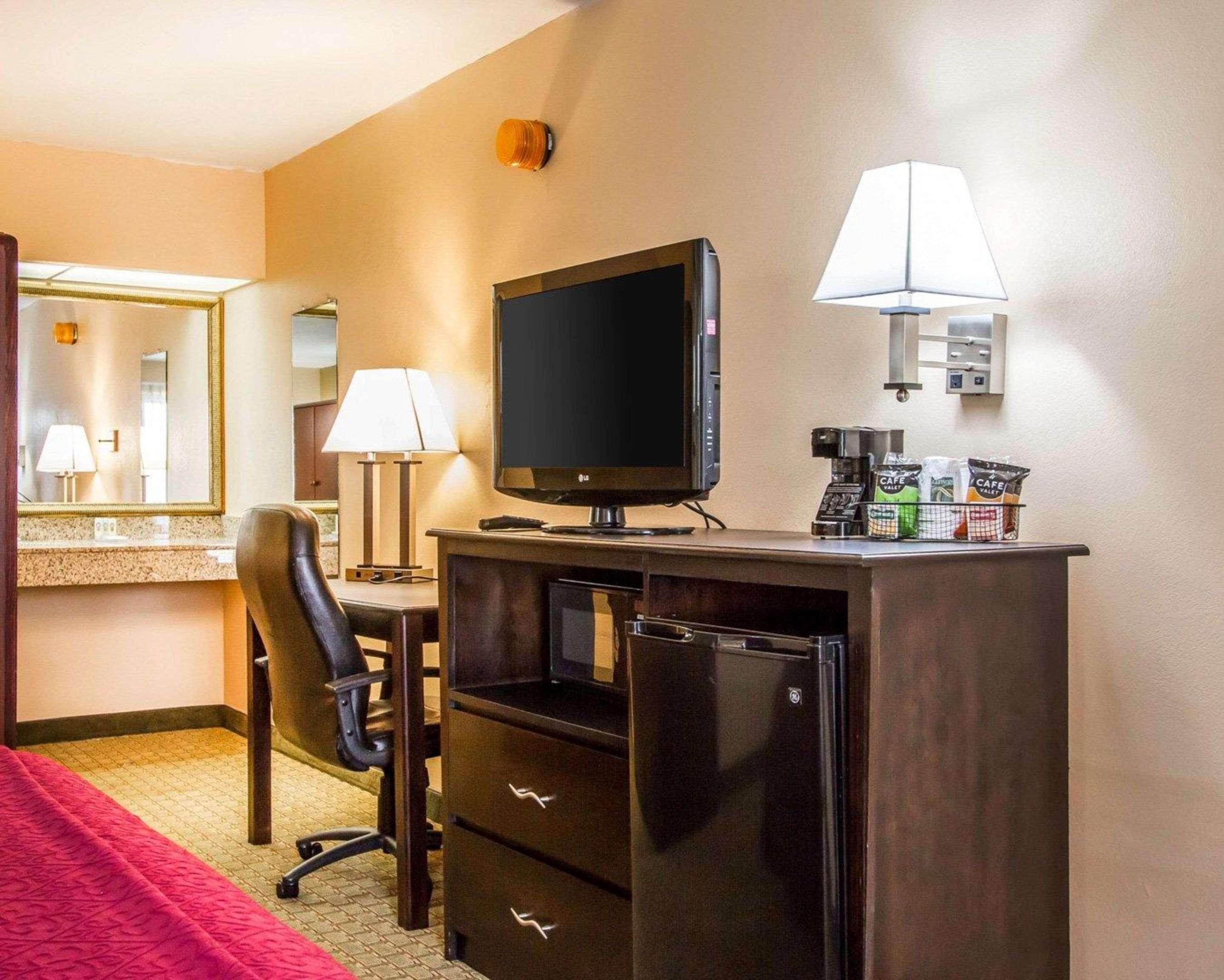 Quality Inn Foley Esterno foto