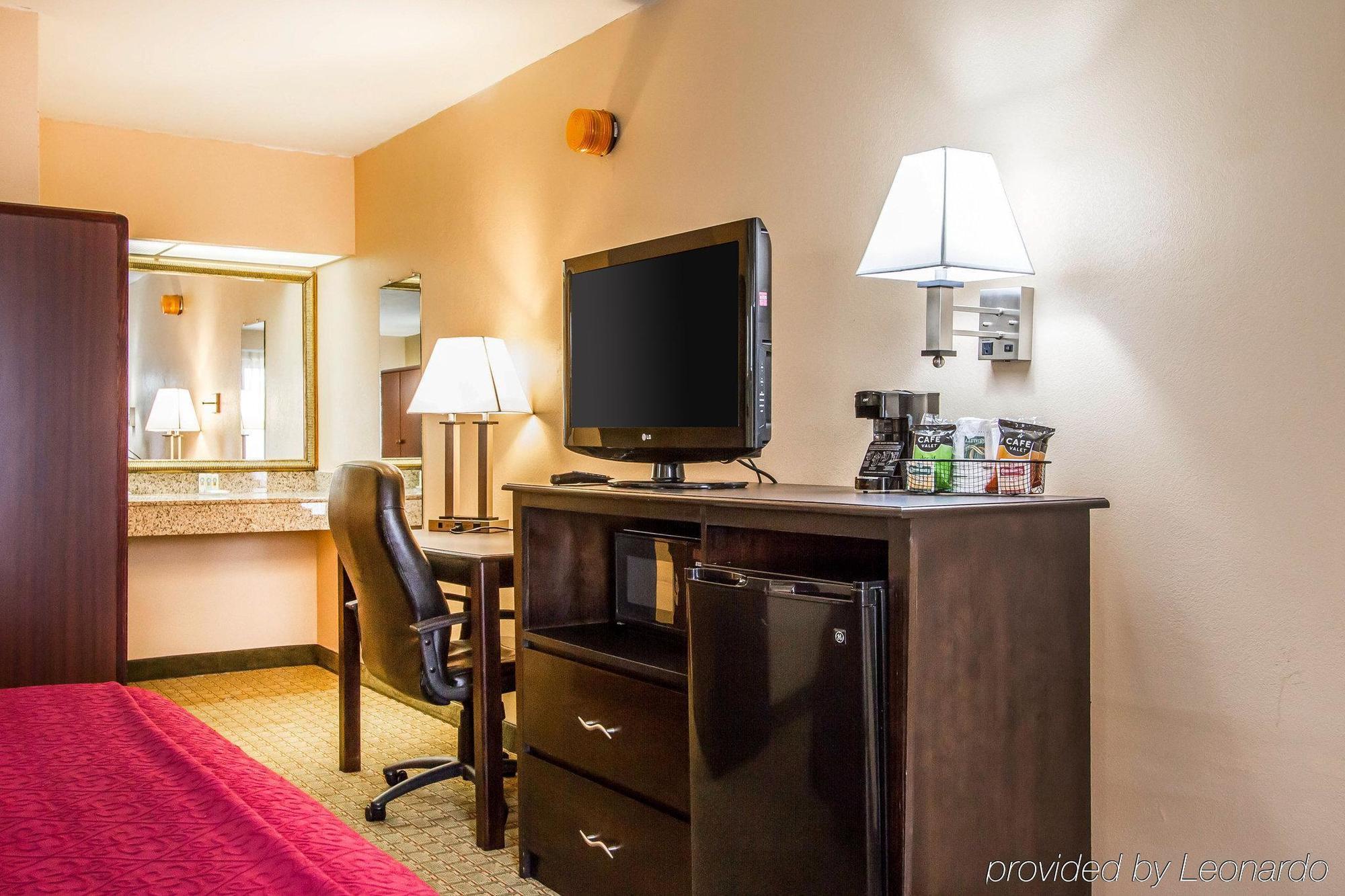 Quality Inn Foley Esterno foto